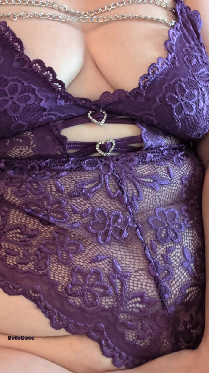 Elianna: Cuckoldress Denial Training