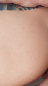 Anal sikiş tamamen doğal orta yaşlı seksi kadın Tricia Oaks