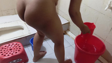 Sumahomesex: Kamera rahsia di bilik air hotel Cox's Bazar - Video Sebenar