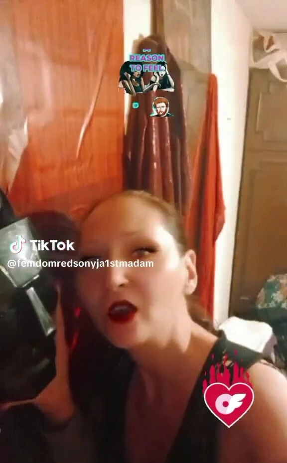 Dominatrix Redsonyja: BDSM Im a Qween No Copy Im Only One