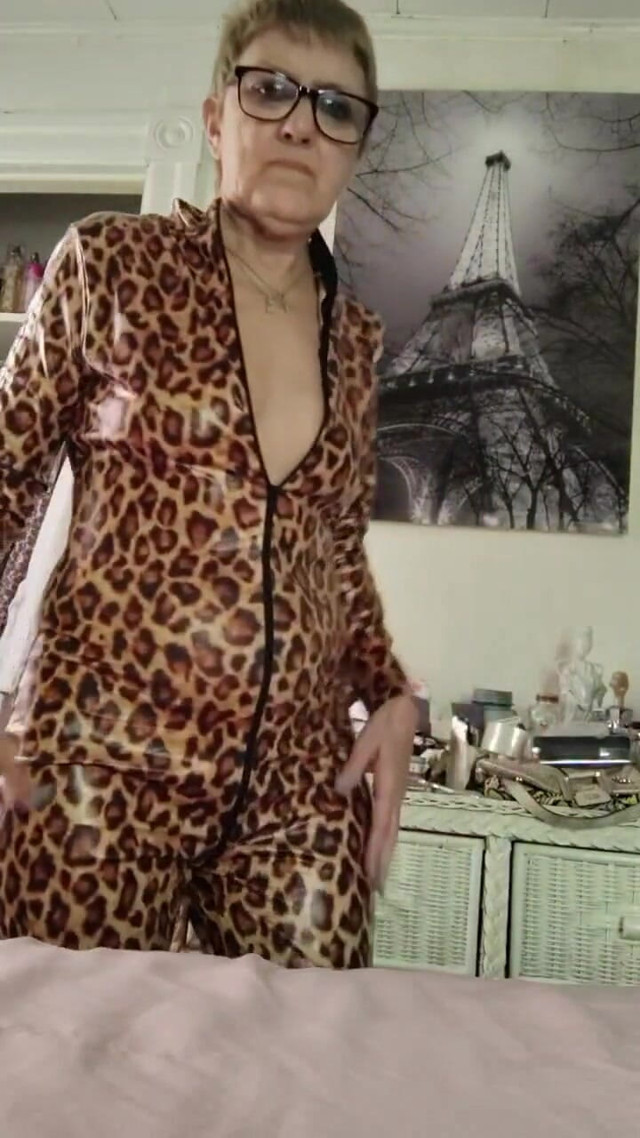 Costume (Mommy Dearest) Costume (Mommy Dearest)