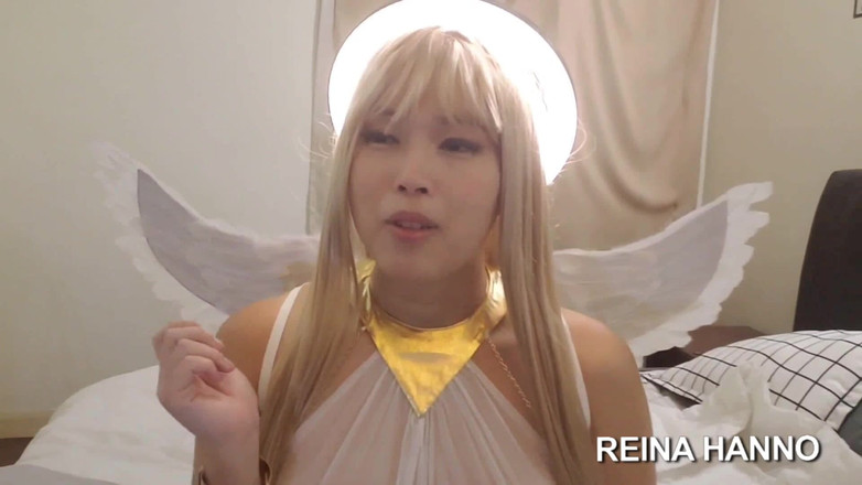 Reina Hanno: Angel Reina Hanno bländar med gloria och divine cream