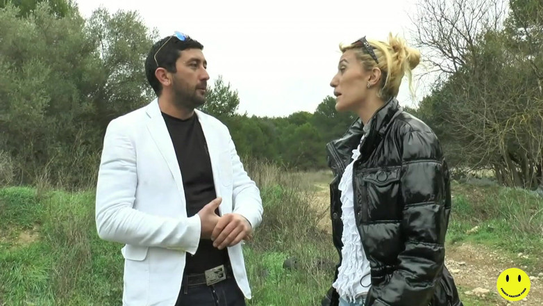 French Amateur Porn: Loira árabe corretora de imóveis fode para uma venda