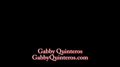Gabby Quinteros: Gabby Quinteros - provocação no quarto dos peitões