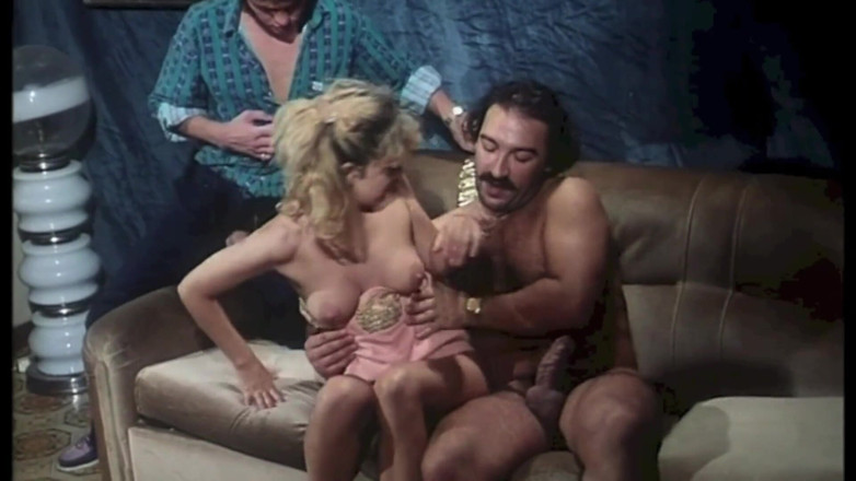 Inhonorof porn: Il Fidanzato Fa Scopare La Fidanzata Da 2 Cazzoni