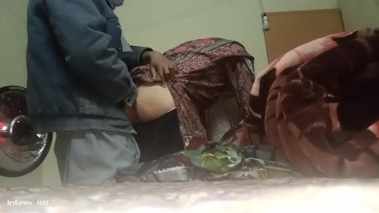 SHAKRATASNEEM: Dasi Sobia Rani evde sikişiyor seksi video