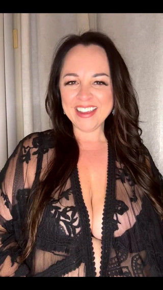 Amanda Thickk: Stream Amanda Tebal