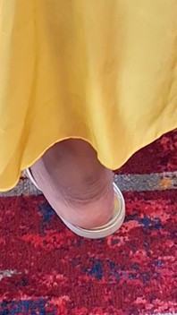My Stepmama's Travel BFF Got Big Juicy Meaty Feet