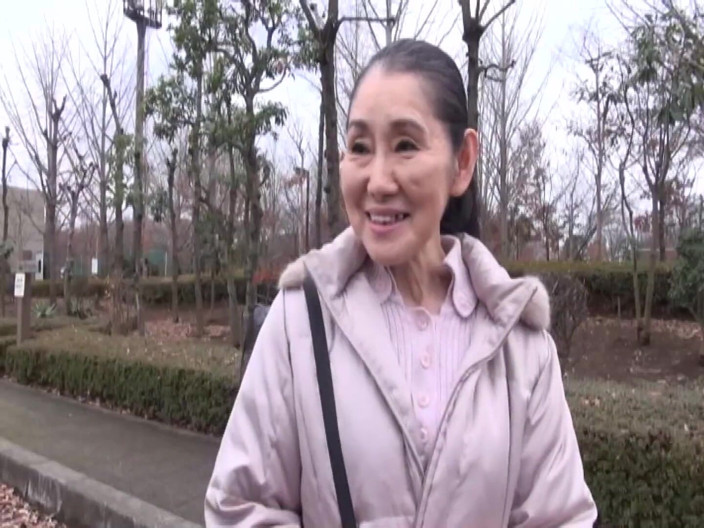Vulture: The Old Lady at the Park Looked Bored, but It...