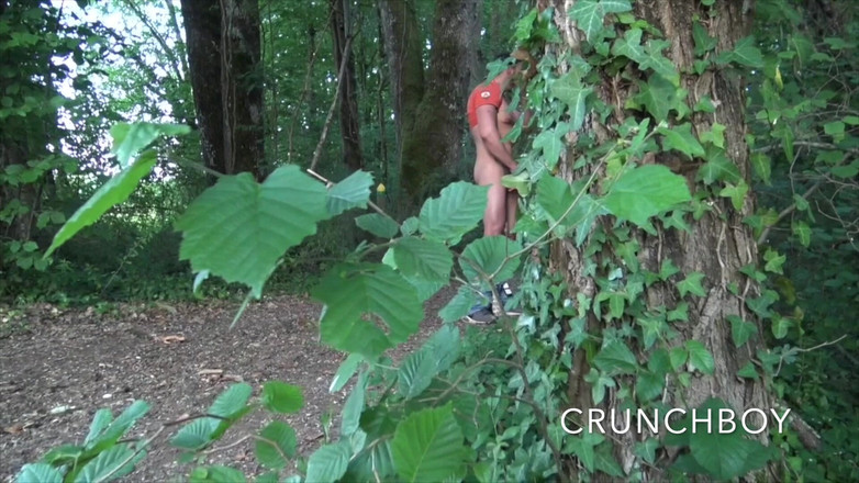 THE BIG BULGE STUDIO: 2486j fodida em barebackj ao ar livre em Cruzeiro Foret