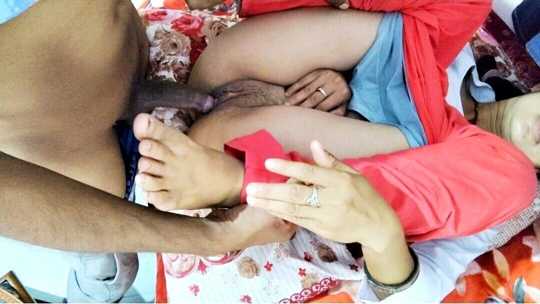 Ritu Rose: 배다른 여동생 Ki Chudai Sunday Ko Desi 인도 여대녀