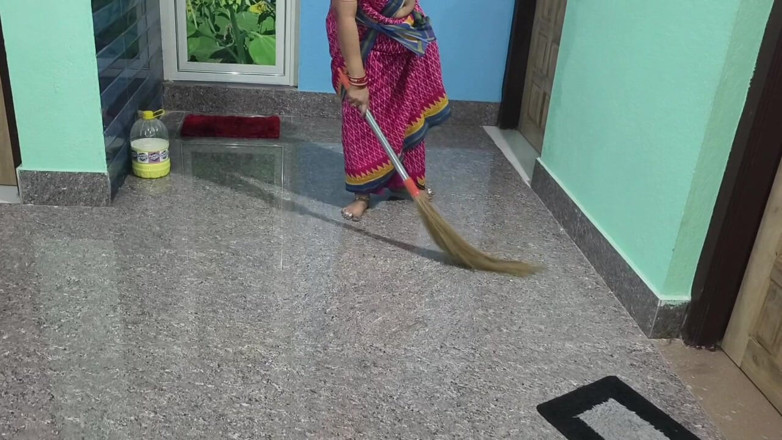 Sona bhabhi: Dorf-Desi-ehefrau Hardcore-sex mit ihrer Debar. Wenn ihr ehemann nicht zu...