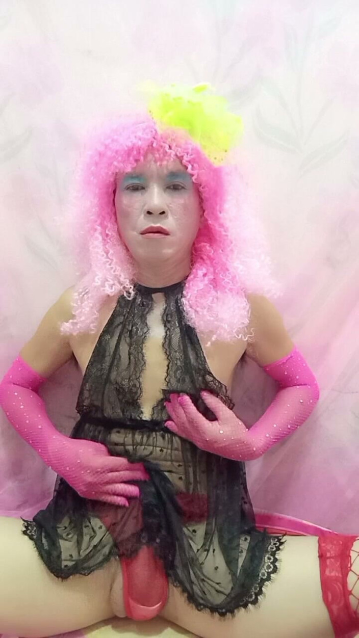 nguyen dang thien tri: Oanh Le Transgender Wearing Sexy Clothes Porn Cock