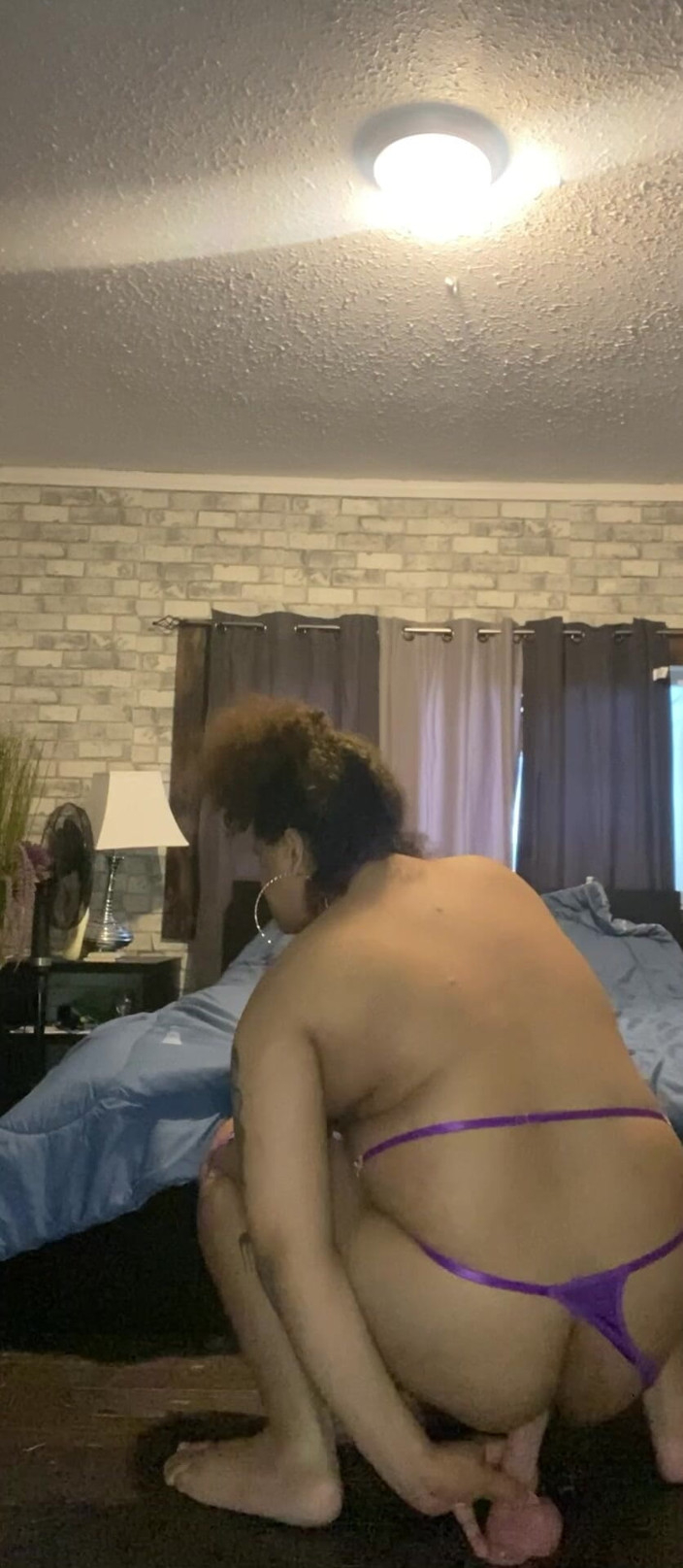 TsAfropuffs: BBW-göttin trans fickt mit spielzeug