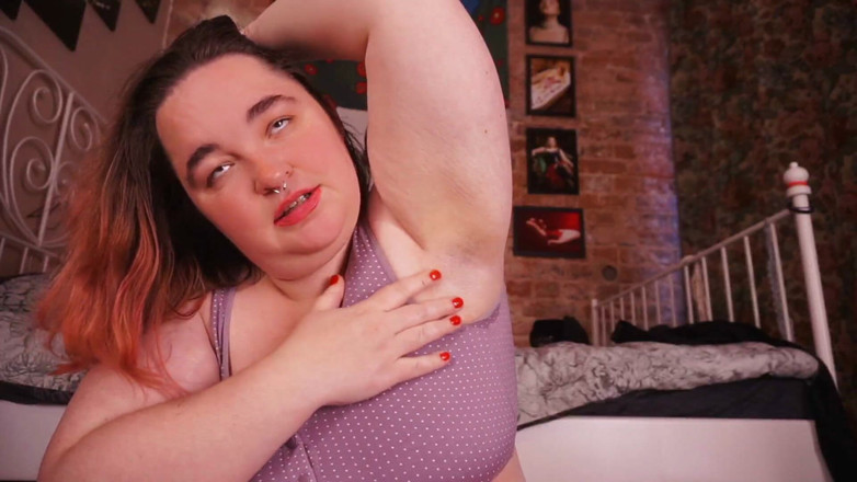 AssGives: Mostrando le mie ascelle