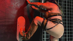 Domina Dark: Él pensó que no es el gloryhole