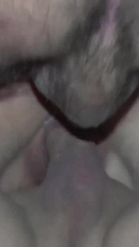 Des salopes avec un troupeau de bites !