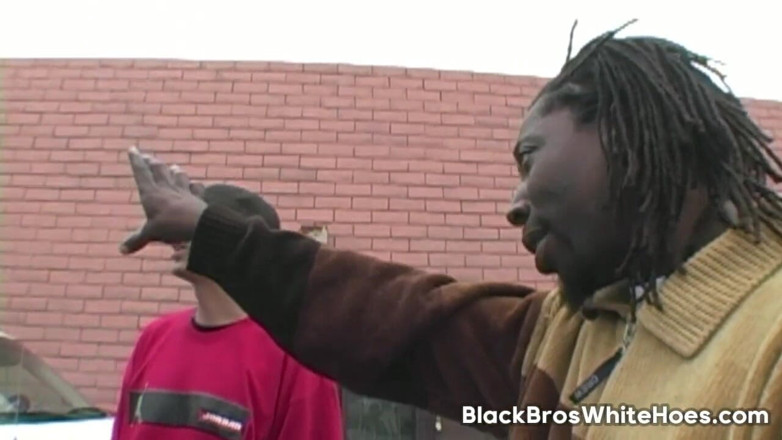 Black Bros White Hoes: Порнозірка Сітерія - біла дівчина, яка любить великий чорний член