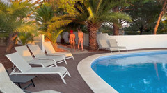 Gigi Patsy: 策划恶作剧