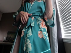 あなたのマスターに耳を傾けてください。彼女のボールを空にする