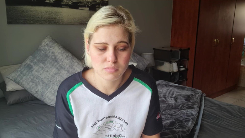 domslutfucker: Si blonde tidak mahu berurusan dengan batang kecil awak, putus...