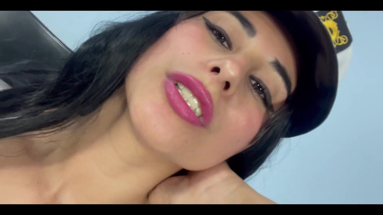 Jenifer Play: Min pojkvän ber mig att dansa för honom när jag...