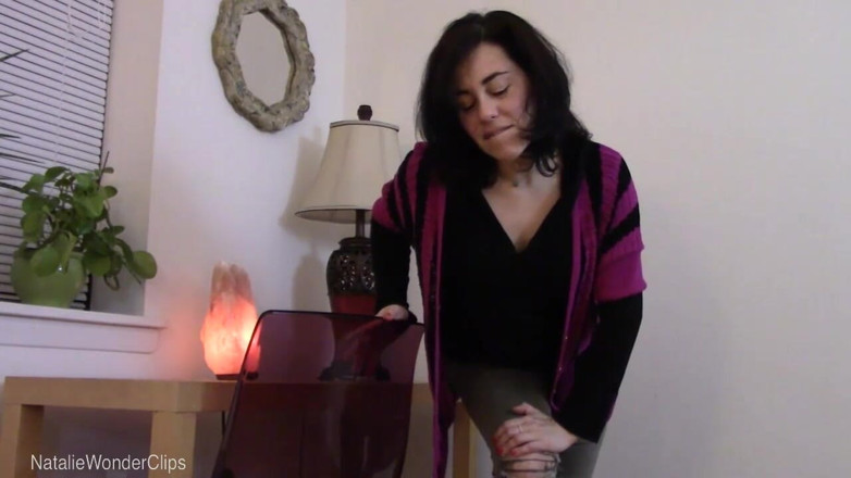 Natalie Wonder: Alleva la piccola cagna