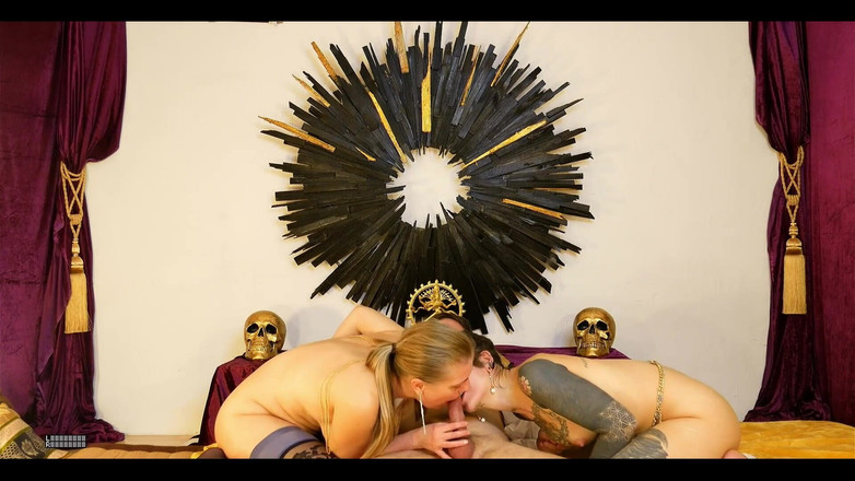 GermanPussyLove: Страстная рождественская мечта Divas — Часть 1