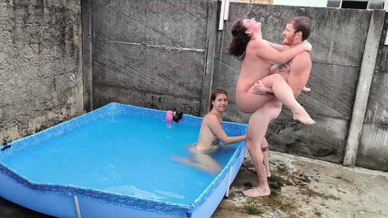 Carmona's films: Pool Party with Naughty Stepsisters