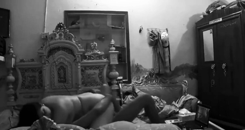 Sanayababhi: Istri selingkuh