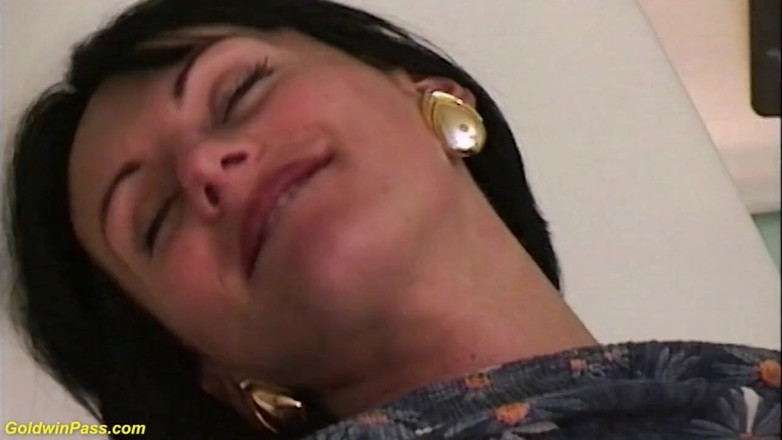 Crazy Pregnant: Milf incinta scopata dal suo dottore