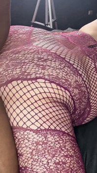 Kote hitam besar ayah tiri menembusi pepek ketat saya sehingga creampie jauh di dalam saya