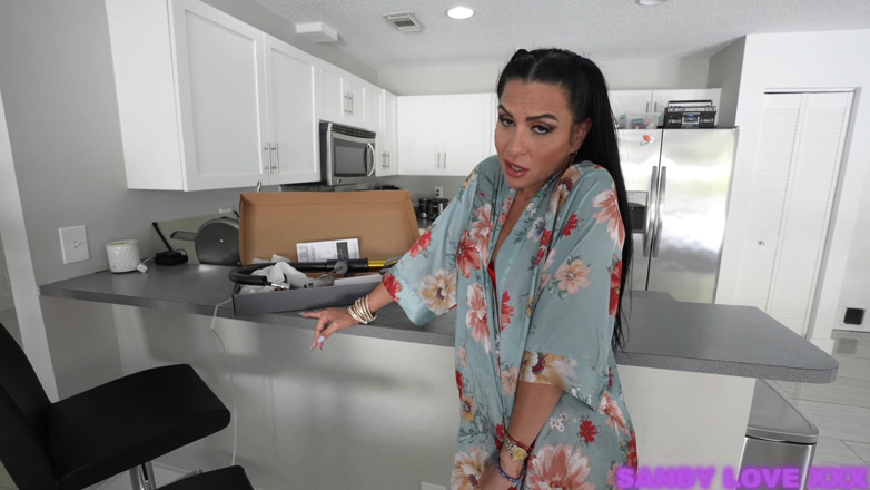 Sandy Love: Fucking My Neighbord