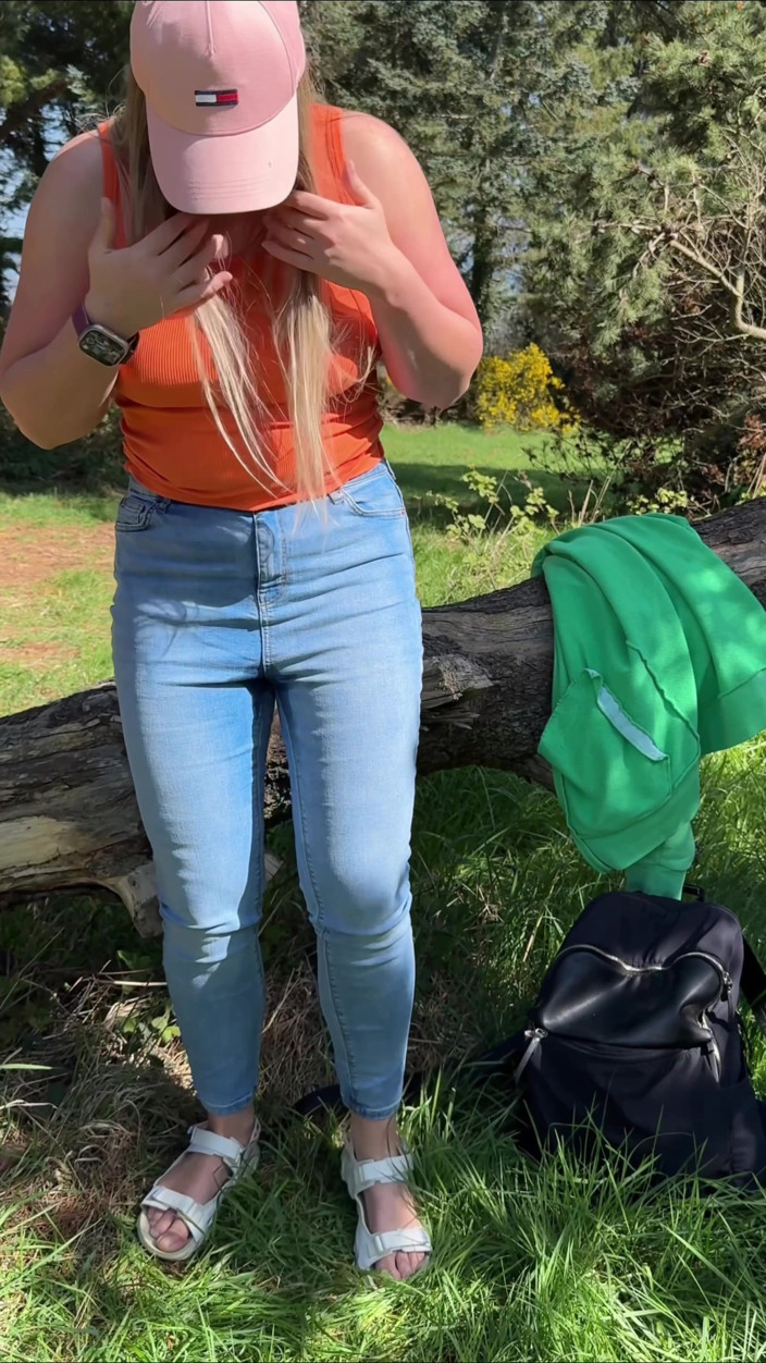 Emma Voyeur: No Toilet, No Time. I Had to Pee in My...
