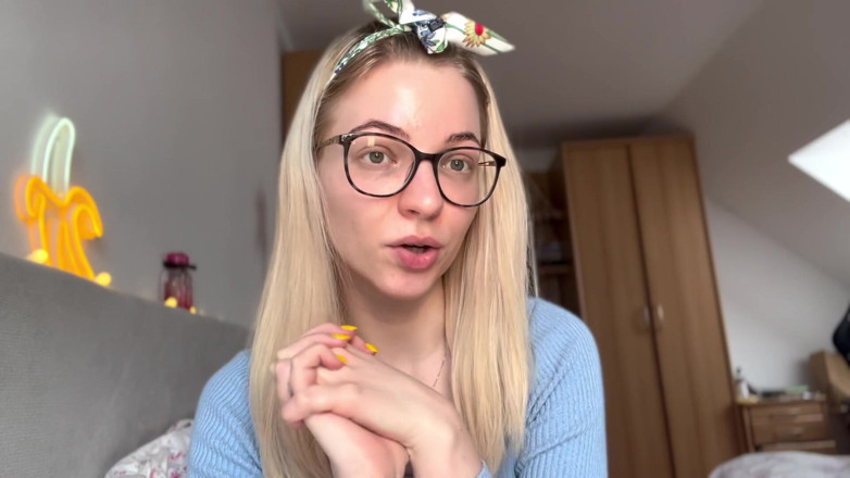 Goddess_Bella_Rae: Onu 5329 dolardan ve yeni bir ysl çantasından boşalttim! (findom hikayesi)