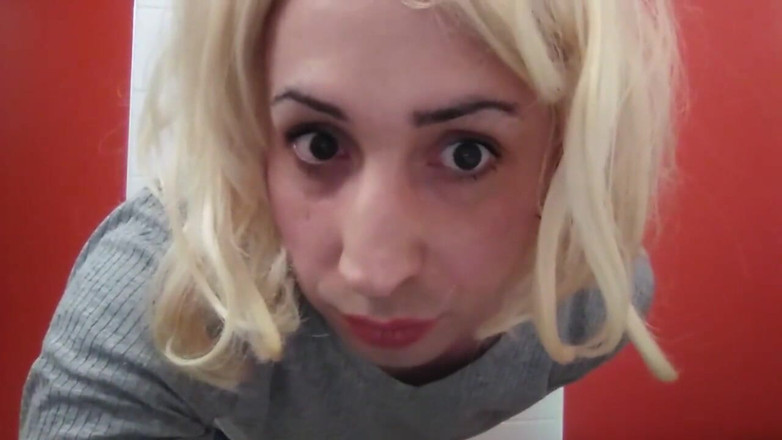 SandraCutePussyforyou: Sandra jeans ass dance