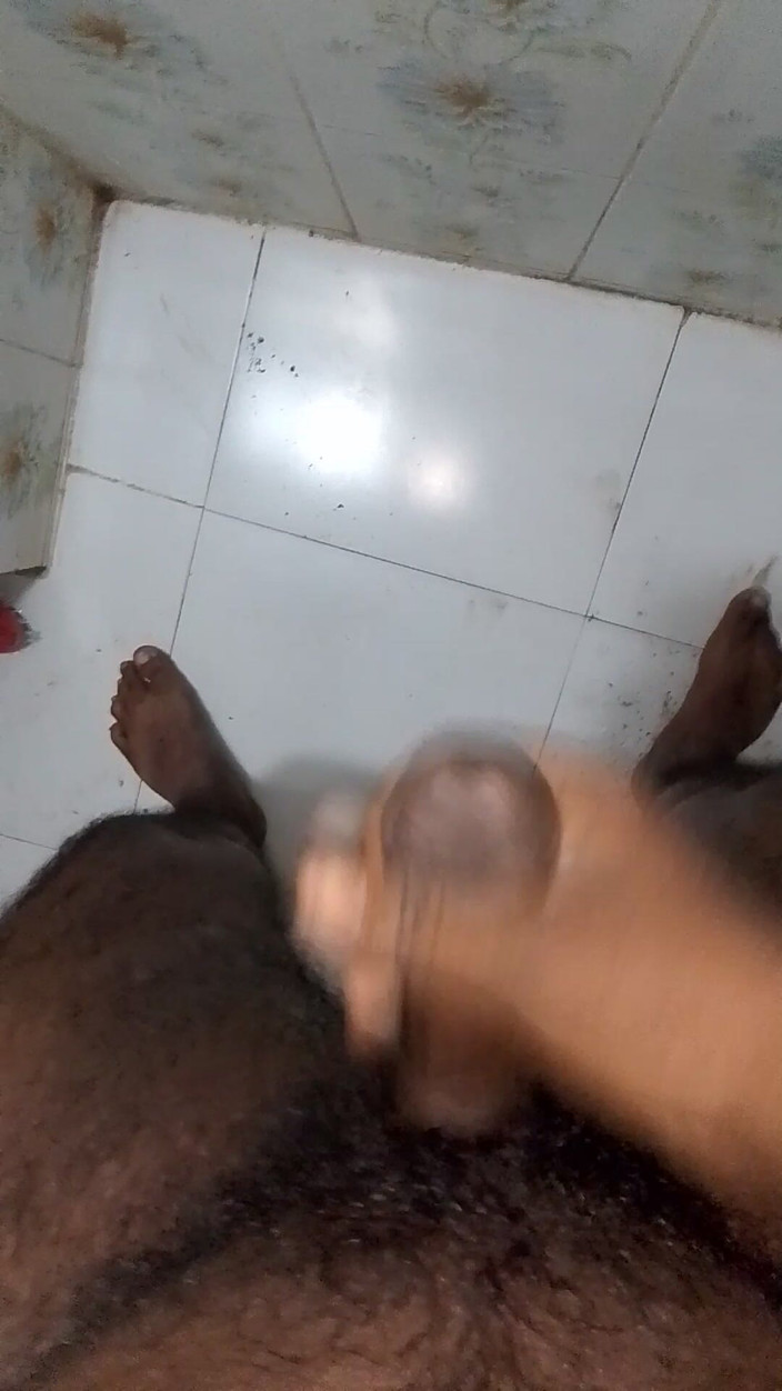 AK DESI BOY FACK: Desi Kluk V Koupelně