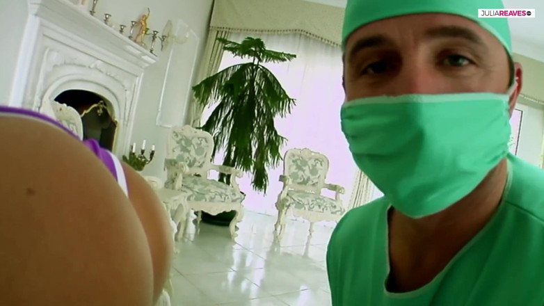 Julia Reaves: Blond milf nadal wygląda bardzo dobrze i uwielbia się pieprzyć