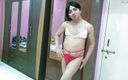 Cute &amp; Nude Crossdresser: Belle tapette travestie femboy douce sucette dans une jolie culotte...