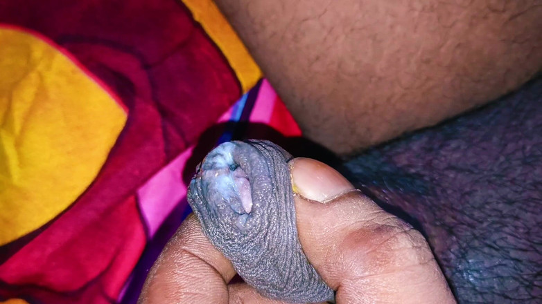 Catchybusty: Desi Ncr 売春婦は、彼女のマンコに常に健全なクリームを欲しがっています コンピレーション