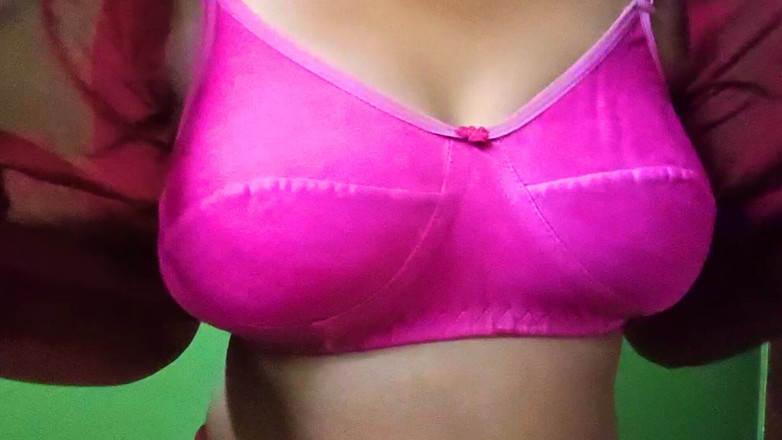 Ammukutty88: Ammu Dress Change Selepas Seks Dengan Kawan Lelaki