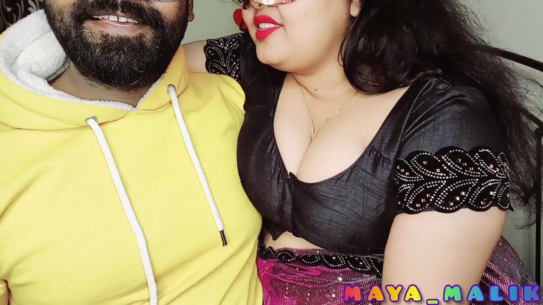 Maya-malik: 去老板家，狠狠地操了他热辣的老婆。