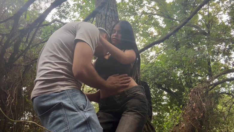 Bennybanana: Benny Banana Fucks Hard a Slut Found in the Woods