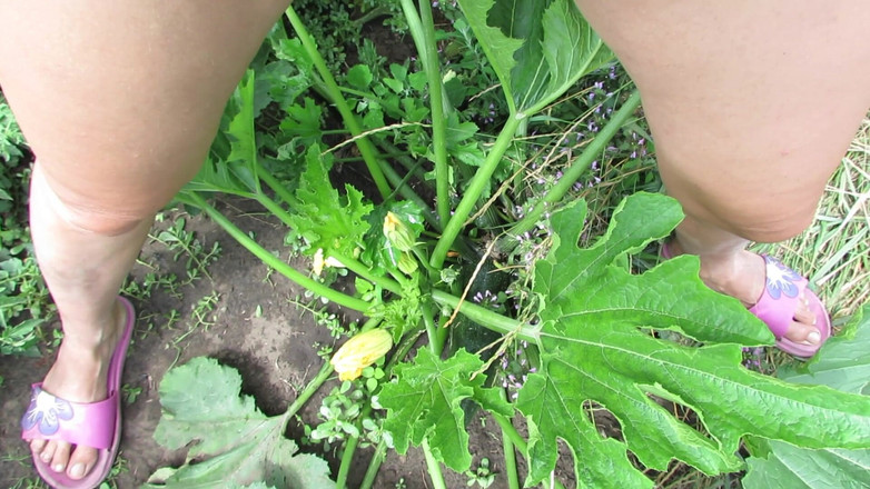 SexyAnka: かわいい女性から自然の中で