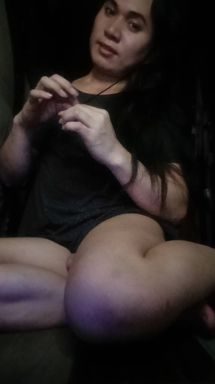 Reynaldo6: トランスのソロファンタジー、激しいからかいは本物のパパにぴったりだ