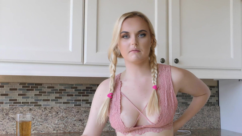 Hefburg: 18yo Pawg Pigtail swallows cum