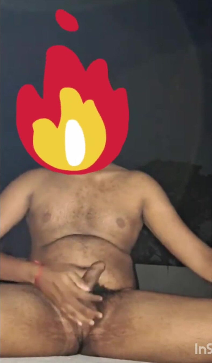 MayankPerv: Mayank se masturbează pe Acoperiș