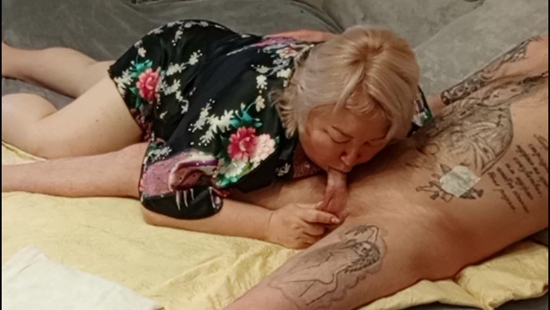 Zona901: Muie profundă cu înghițire de spermă # 14