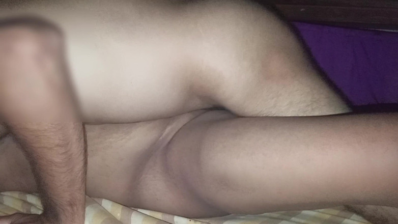 Harder299: Honry Priti Vahini. Vorbește clar și sex. Sexul Bhabhi din satul...