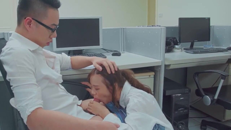 Eros721 official: เลขาสาวร้อนๆ โดนเจ้านายเย็ดในออฟฟิศ